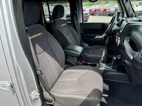 Used 2013 Jeep Wrangler Unlimited Sahara w/ Connectivity Group AWD/4WD image 25