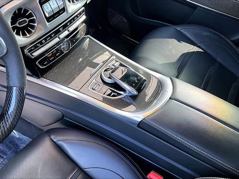 Used 2021 Mercedes-Benz G 63 AMG 4MATIC w/ Seat Comfort Package image 17