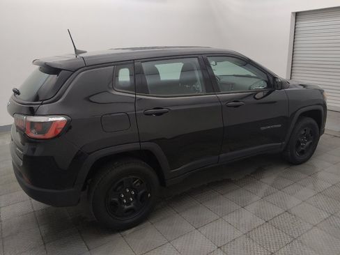 Used 2020 Jeep Compass Sport AWD/4WD image 10