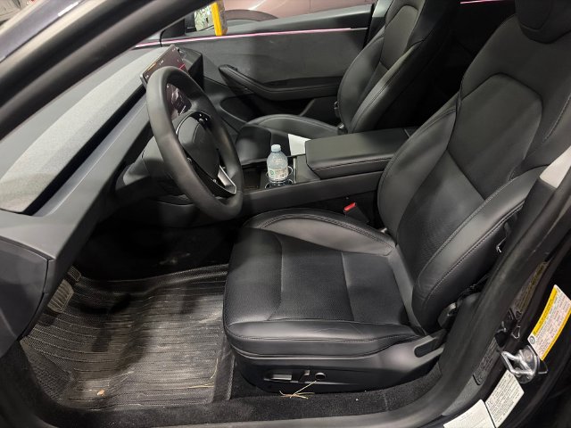 Used 2024 Tesla Model 3 Standard Range RWD image 3