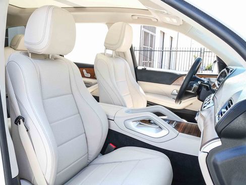 Certified 2024 Mercedes-Benz GLS 450 4MATIC image 20