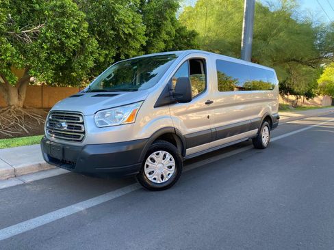 Used 2017 Ford Transit 350 XLT RWD image 52