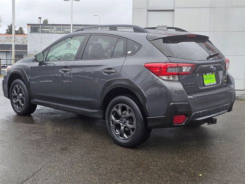 Used 2021 Subaru Crosstrek 2.5i Sport w/ Moonroof Package image 9