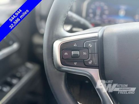 Used 2024 Chevrolet Silverado 1500 RST AWD/4WD image 16
