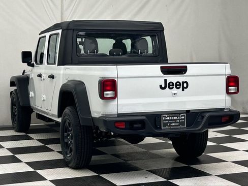 New 2026 Jeep Gladiator Sport image 5