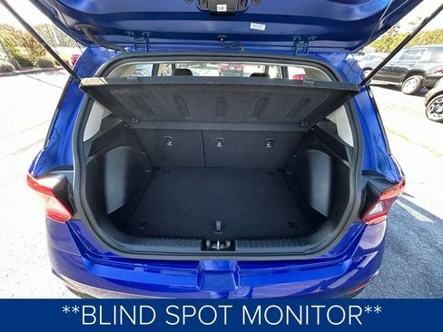 Used 2024 Hyundai Venue SEL image 9