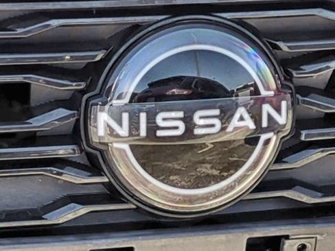 Used 2024 Nissan Altima 2.5 SV FWD image 32