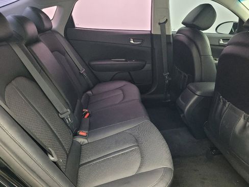 Used 2020 Kia Optima SE image 19