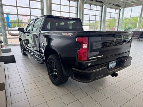 Certified 2024 Chevrolet Silverado 1500 Custom AWD/4WD image 41