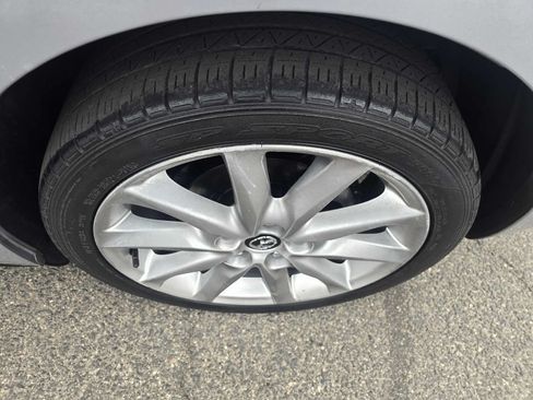Used 2017 MAZDA MAZDA3 Touring FWD image 34