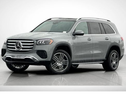 New 2026 Mercedes-Benz GLS 450 4MATIC image 2