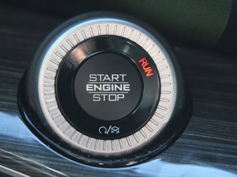 Used 2022 Jeep Wagoneer Series II image 35