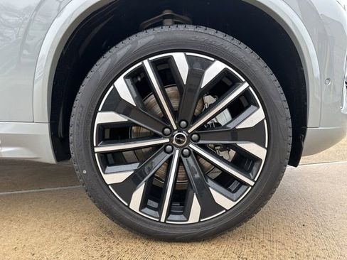 New 2026 Volvo XC90 B6 Plus AWD/4WD image 10