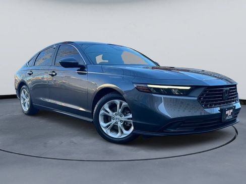 Used 2023 Honda Accord LX image 4
