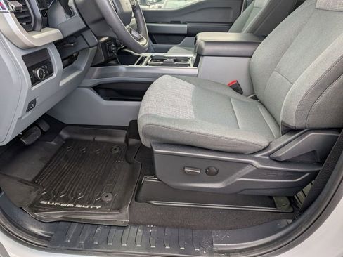 Certified 2025 Ford F350 XLT image 20