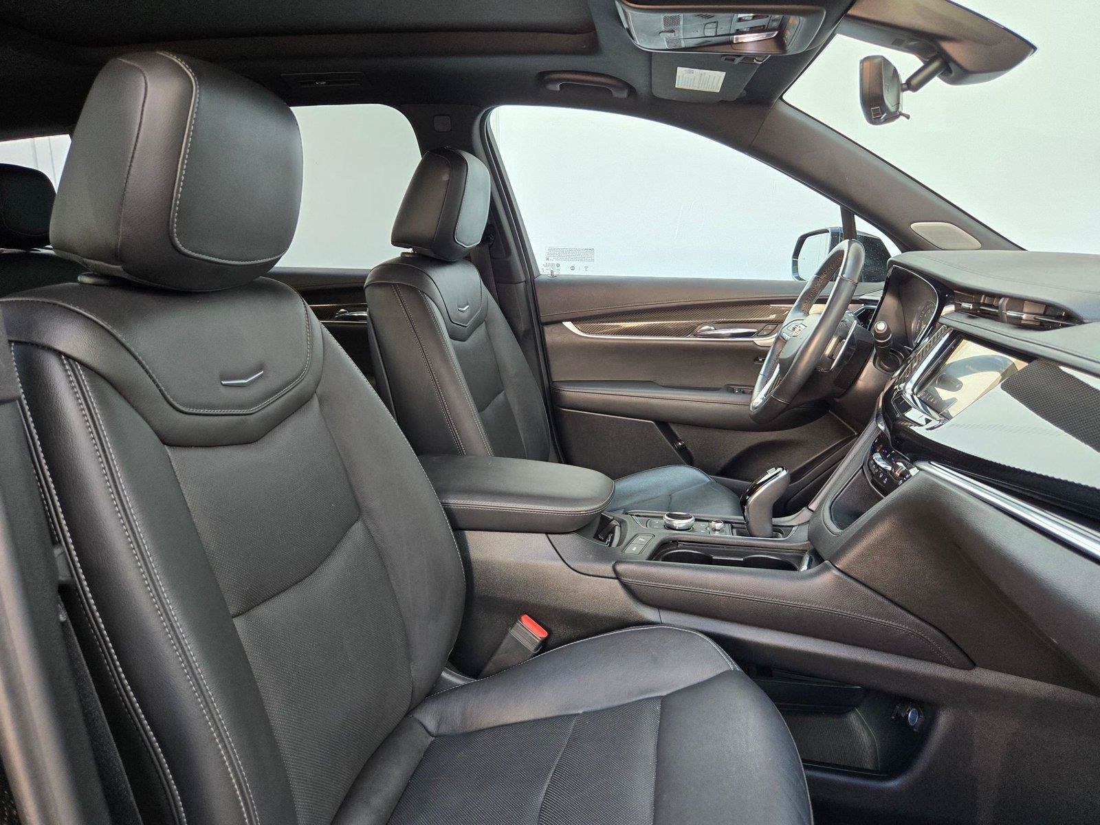 Used 2020 Cadillac XT6 Sport AWD/4WD image 30