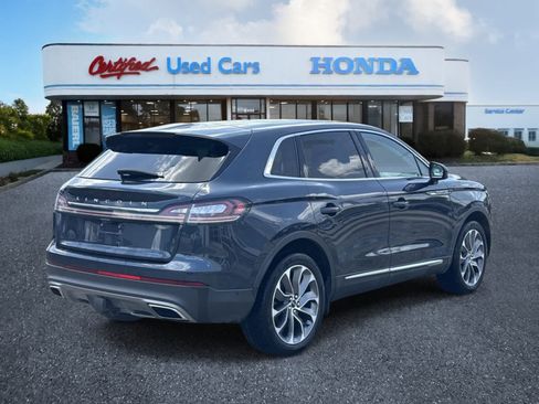 Used 2022 Lincoln Nautilus Reserve w/ Equipment Group 201A AWD/4WD image 5