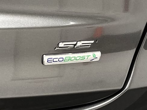 Used 2019 Ford Fusion SE w/ Equipment Group 151A image 29