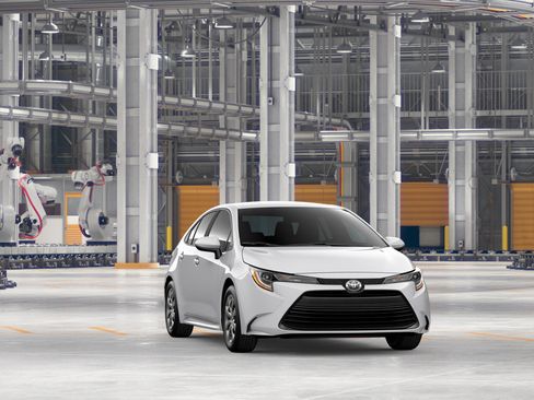 New 2026 Toyota Corolla LE FWD image 18