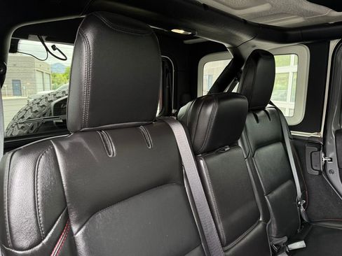 Used 2021 Jeep Wrangler Unlimited Rubicon AWD/4WD image 27