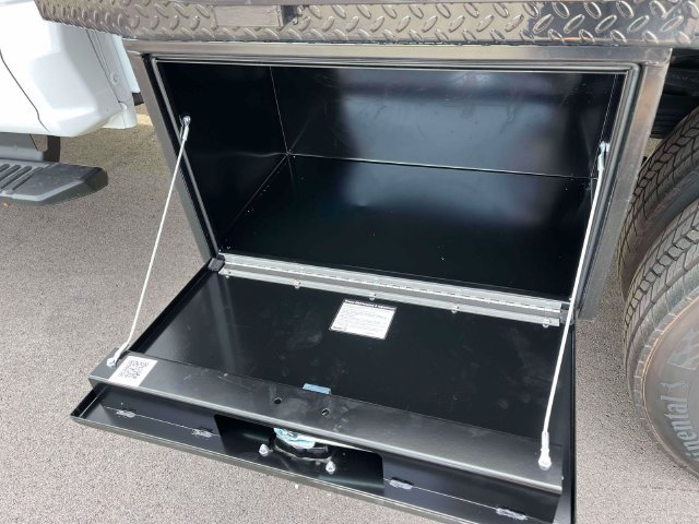 New 2026 Ford F550 4x4 Crew Cab Super Duty image 13