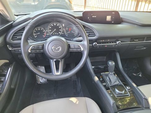 Used 2025 MAZDA MAZDA3 s FWD image 19
