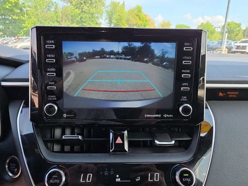 Used 2022 Toyota Corolla XSE FWD image 19