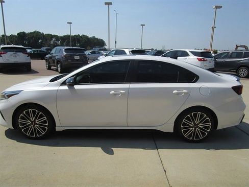 Used 2022 Kia Forte GT w/ GT2 Package FWD image 6