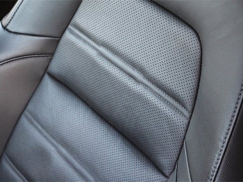 Used 2021 Honda CR-V EX-L image 36