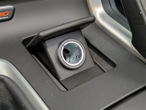 Used 2015 Chevrolet Corvette Z06 w/ 3LZ Preferred Equipment Group image 21