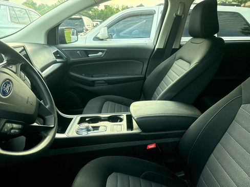 Used 2022 Ford Edge SE AWD/4WD image 2