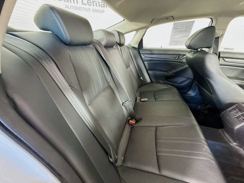 Used 2020 Honda Accord Touring image 26