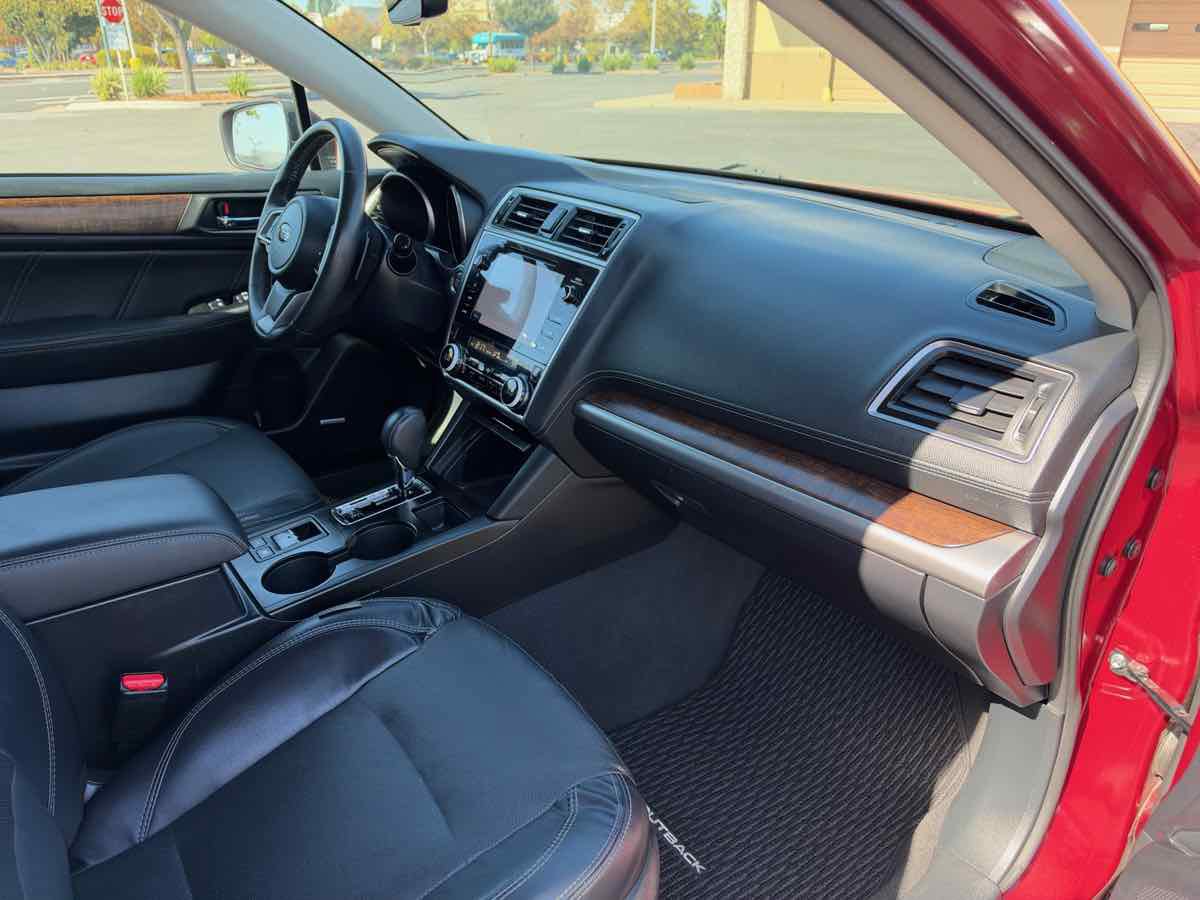 Used 2018 Subaru Outback 3.6R Limited AWD/4WD image 20