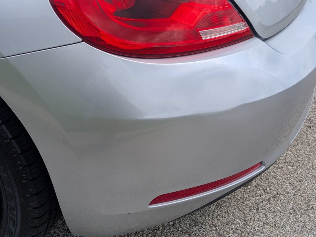 Used 2014 Volkswagen Beetle TDI FWD image 22