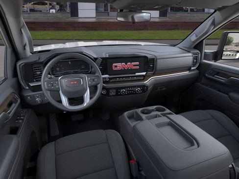 New 2026 GMC Sierra 2500 SLE w/ SLE Value Package; AWD/4WD image 15