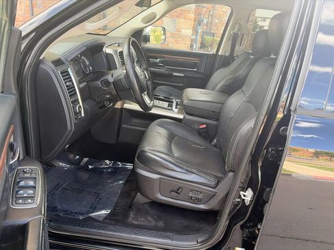 Used 2013 RAM 1500 Laramie w/ Convenience Group AWD/4WD image 10