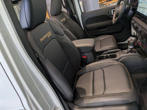 New 2025 Jeep Wrangler Unlimited Rubicon 392 image 26