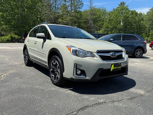 Used 2016 Subaru Crosstrek 2.0i Limited AWD/4WD image 8