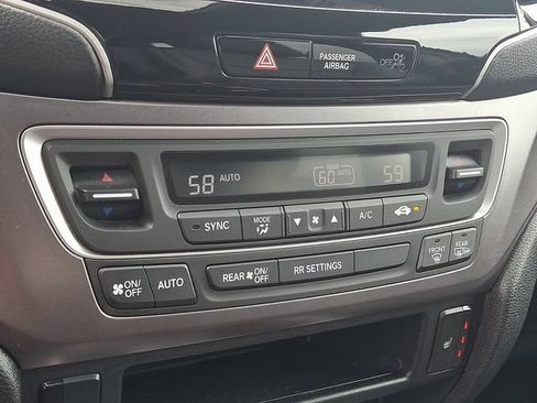 Used 2023 Honda Passport EX-L image 18