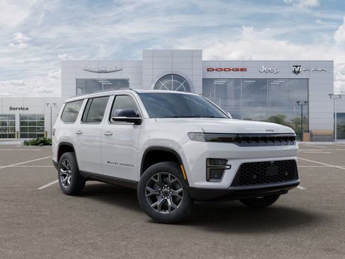 New 2026 Jeep Grand Wagoneer Limited w/ Premium Group II image 5