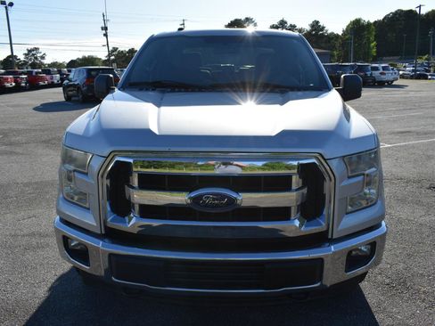 Used 2017 Ford F150 XLT AWD/4WD image 3