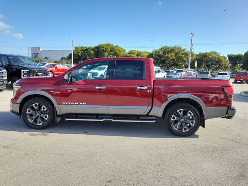 Used 2020 Nissan Titan Platinum Reserve w/ Moonroof Package image 8