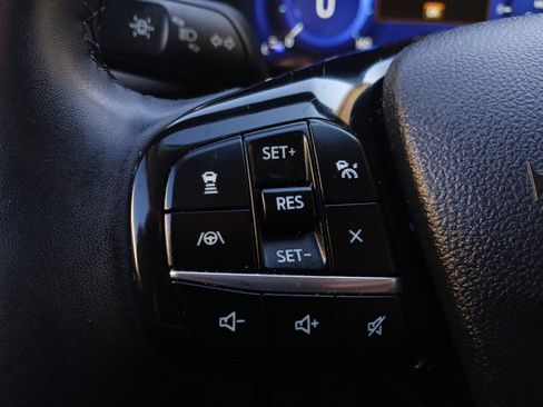 Used 2022 Ford Escape SEL w/ Technology Package image 17