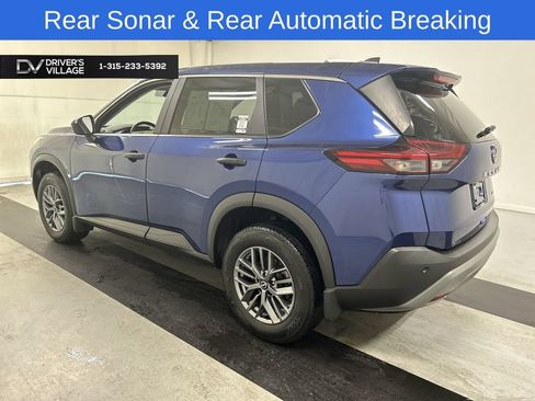 Used 2023 Nissan Rogue S AWD/4WD image 7