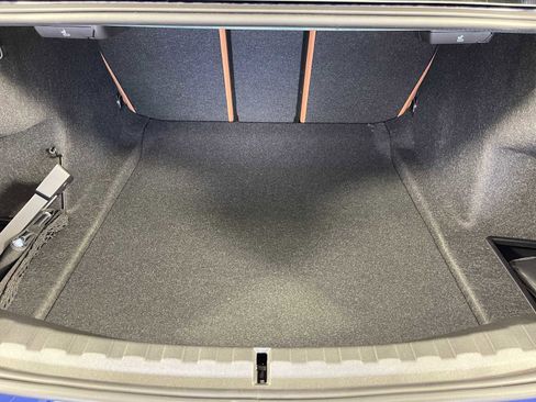 New 2026 BMW 330i Sedan w/ M Sport Package image 30