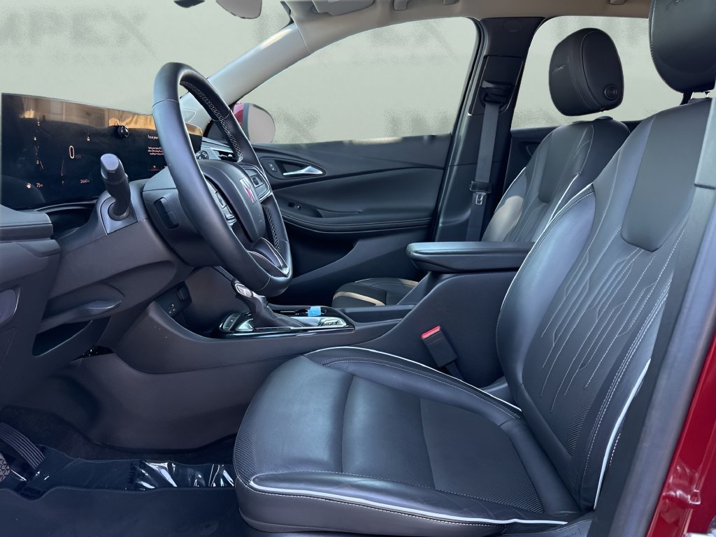 Used 2024 Buick Encore GX Avenir w/ Avenir Technology Package FWD image 9