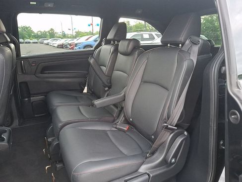 Used 2023 Honda Odyssey Sport image 10
