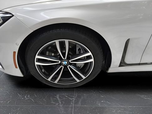 Used 2021 BMW 750i xDrive w/ Executive Package AWD/4WD image 11