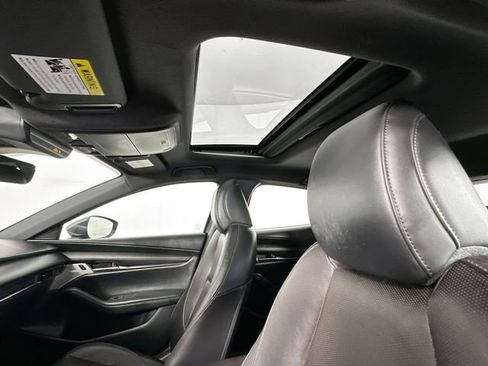 Used 2023 MAZDA MAZDA3 s FWD image 20