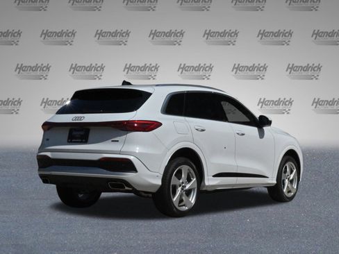 Used 2025 Audi Q5 Premium Plus image 9